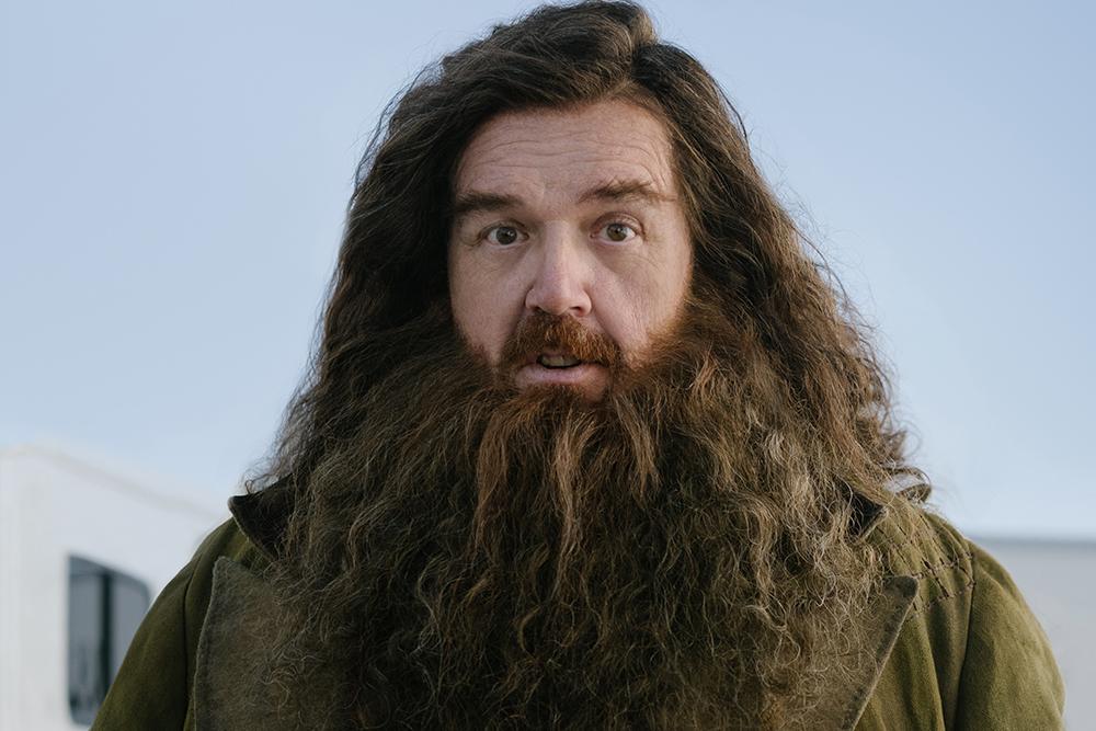 Nick Frost como Hagrid