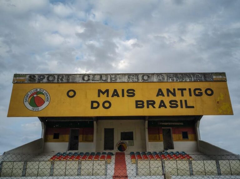 Dia Nacional do Futebol: Celebrando a Paixão Brasileira pelo Esporte