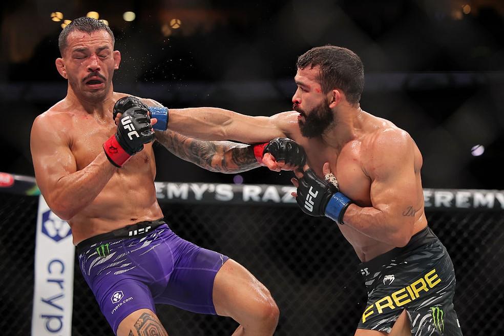 Patrício Pitbull venceu Dan Ige por decisão unânime