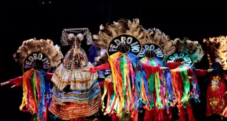 Escola de Joinville conquista festival de dança com homenagem ao Boi de Santa Fé