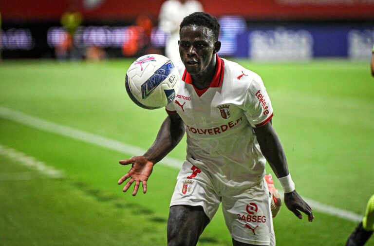 Roger Fernandes é a Alternativa do Benfica Se Moussa Falhar