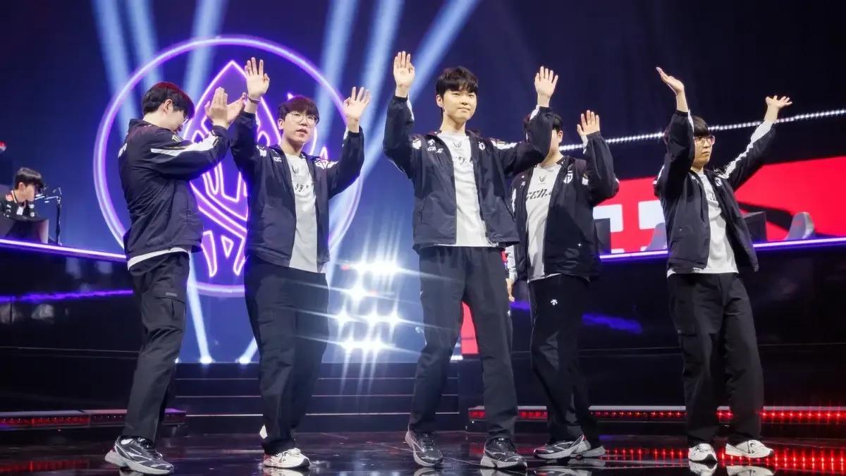Gen.G celebra vitória como campeã do MSI 2025.