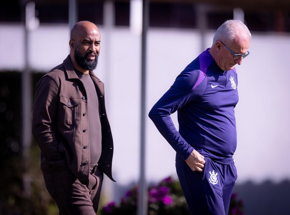 Fabinho Soldado e Dorival Júnior, responsáveis por um Corinthians mais competitivo.