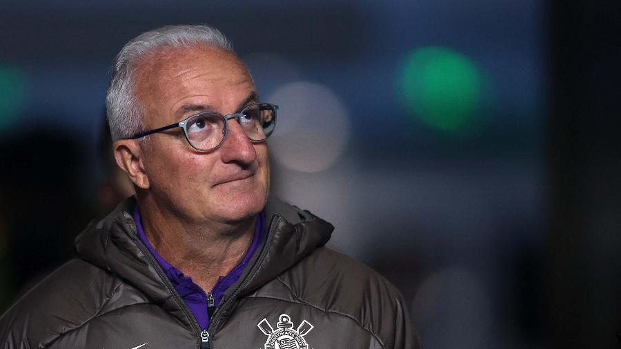 Dorival Júnior comanda o Corinthians