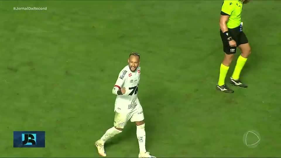 Com Neymar em campo, Santos enfrenta o Mirassol neste sábado (19) no interior paulista.