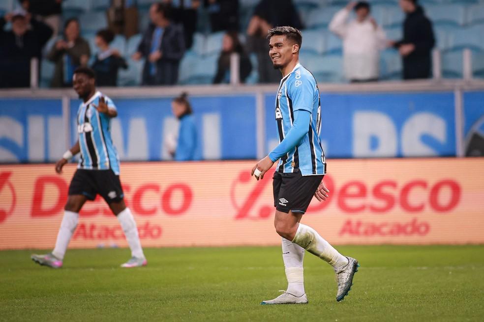Matías Arezo em partida do Grêmio