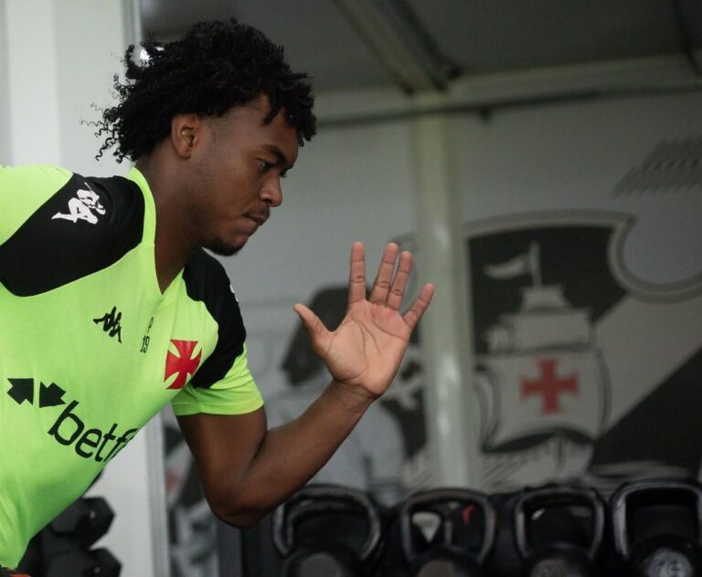 Vasco e Botafogo se reencontram em clássico decisivo no Brasileirão