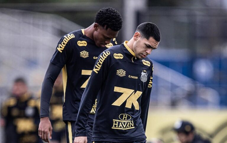 Gustavo Caballero é a grande novidade do Santos contra o Sport no Brasileirão