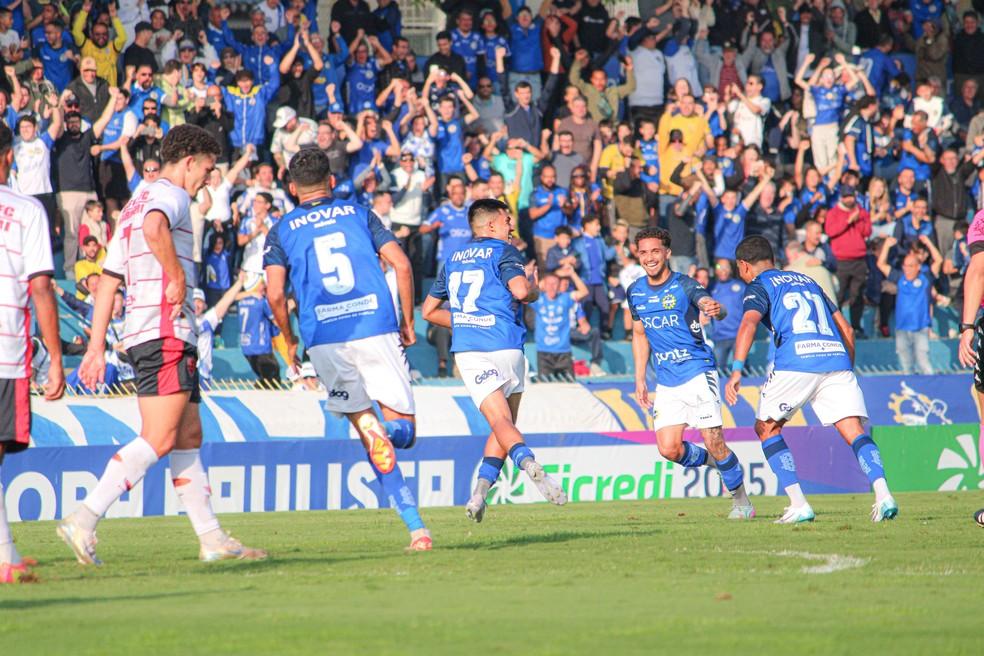São José vem de uma vitória sobre o Oeste pela Copa Paulista