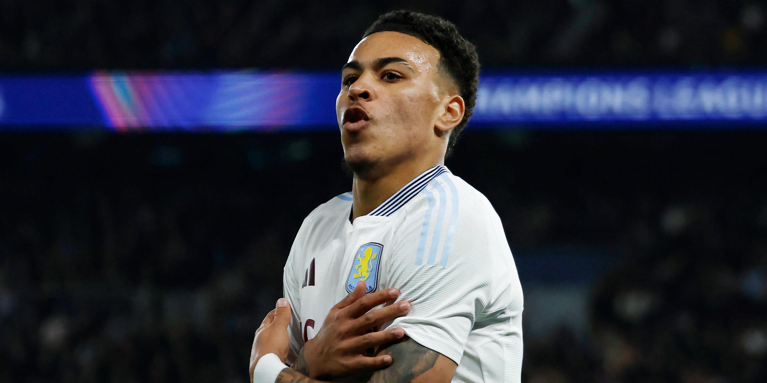 Morgan Rogers, jogando pelo Aston Villa