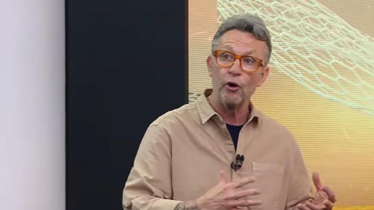 Craque Neto no programa Apito Final.