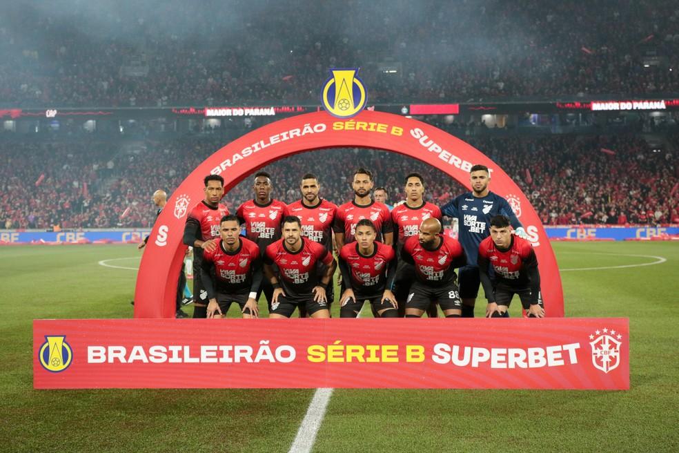 Athletico; Série B; time perfilado