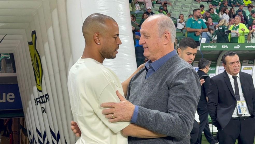 Mayke encontra Luiz Felipe Scolari antes de Palmeiras x Grêmio