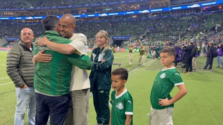 Mayke se despede do Palmeiras e acerta contrato com o Santos até 2027