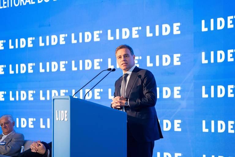 André Mendonça discursando em evento