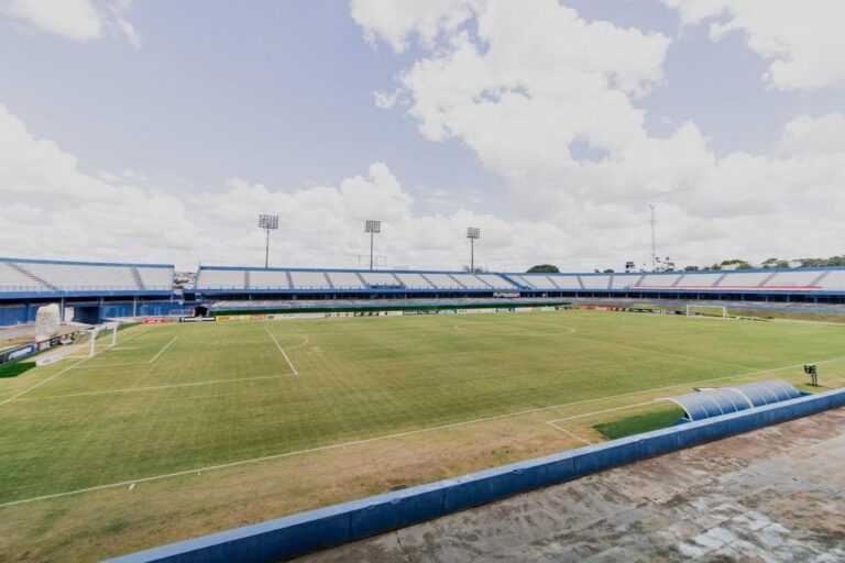 Decisão em Anápolis: Galo da Comarca enfrenta Botafogo-PB em jogo crucial da Série C