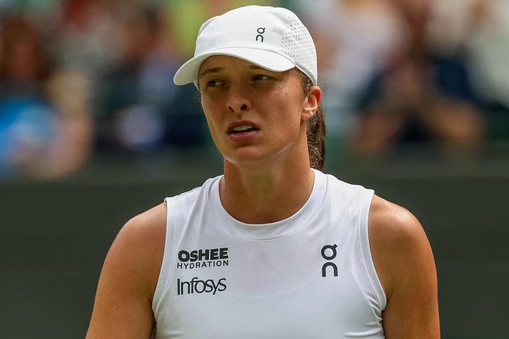 Iga Świątek em ação no torneio de Cincinnati