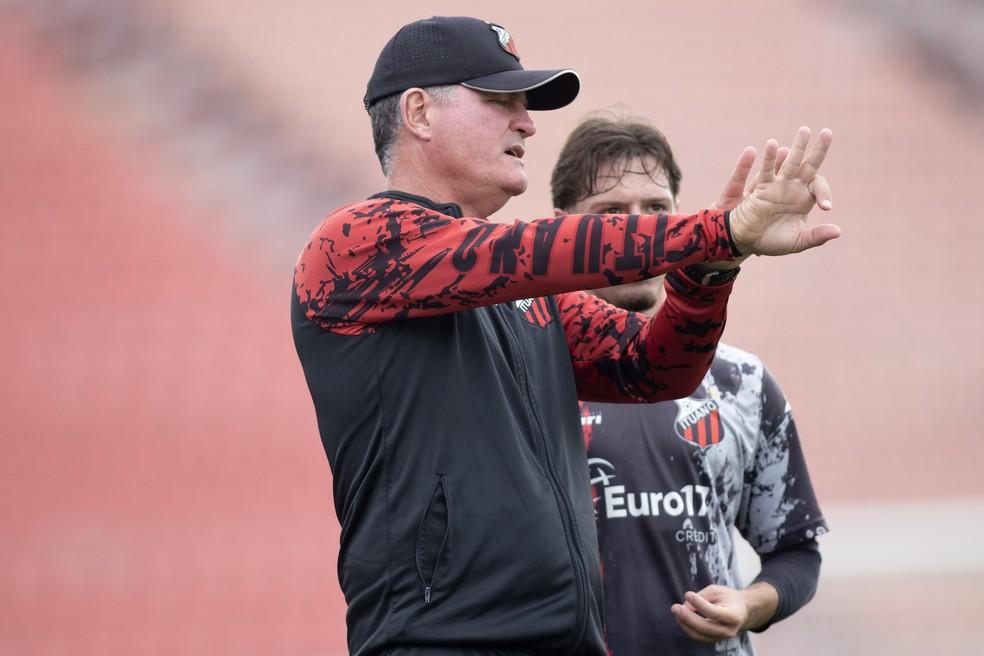 Mazola Júnior, técnico do Ituano