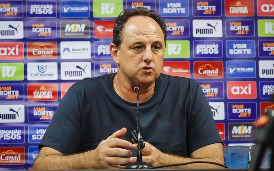 Rogério Ceni em entrevista coletiva depois do jogo contra o Sport