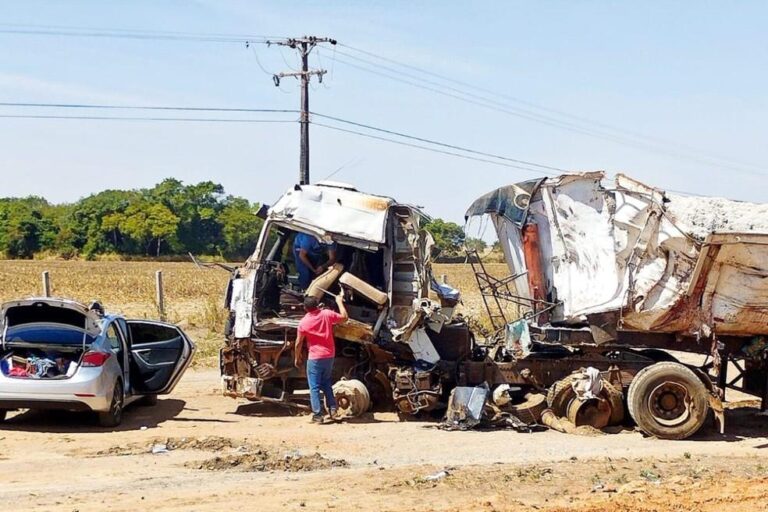 Tragédia na BR-163: Acidente entre ônibus e carreta deixa 11 mortos e 46 feridos em Mato Grosso