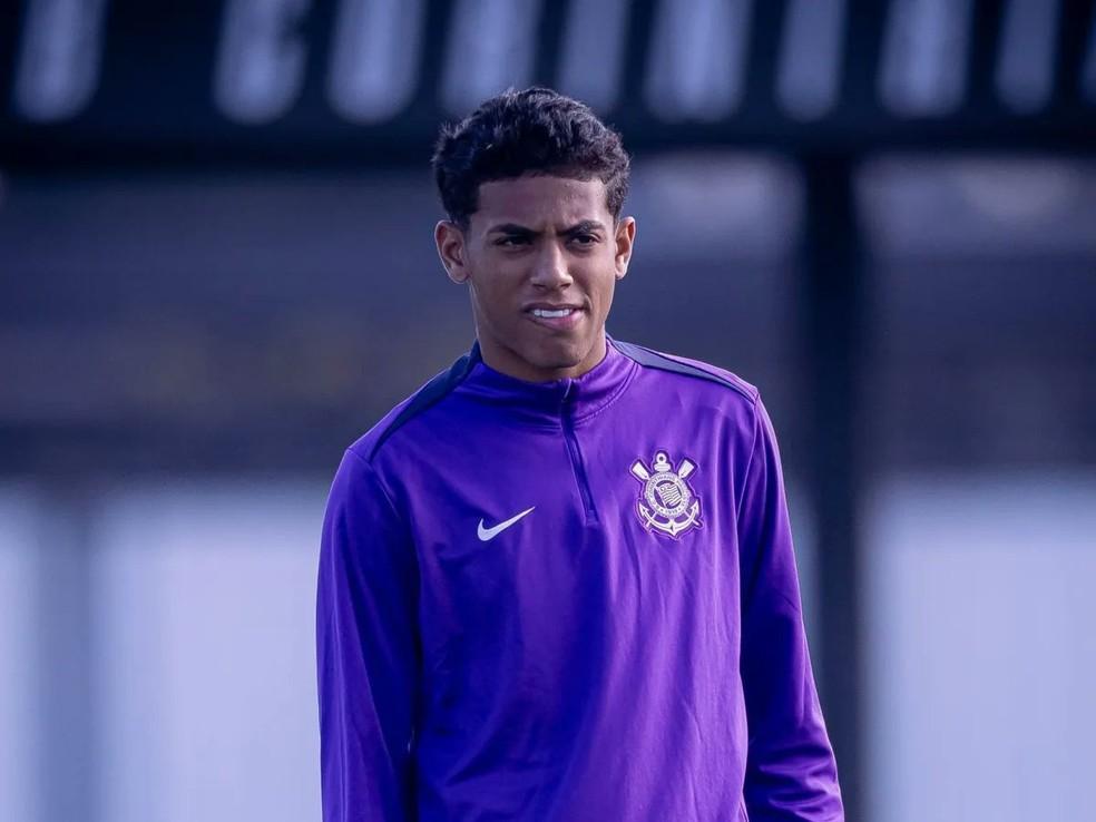 Kauê Furquim aos 16 anos no Corinthians