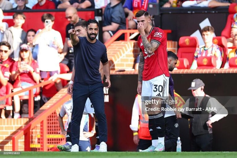 Manchester United se prepara para enfrentar o Fulham sob expectativa de melhorias