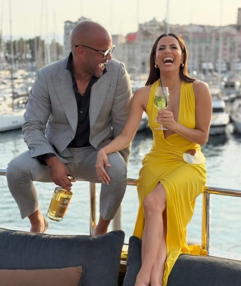 Eva Longoria em Mallorca: Filmagens, Padel e Momentos de Lazer