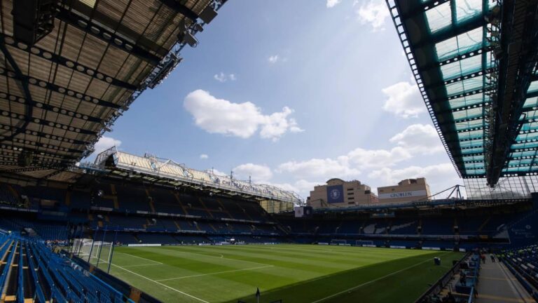 Maratona de Futebol: Os Jogos Imperdíveis do Sábado, 30 de Agosto de 2025