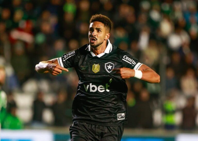 Chris Ramos brilha em estreia e garante vitória do Botafogo após 29 anos contra o Juventude