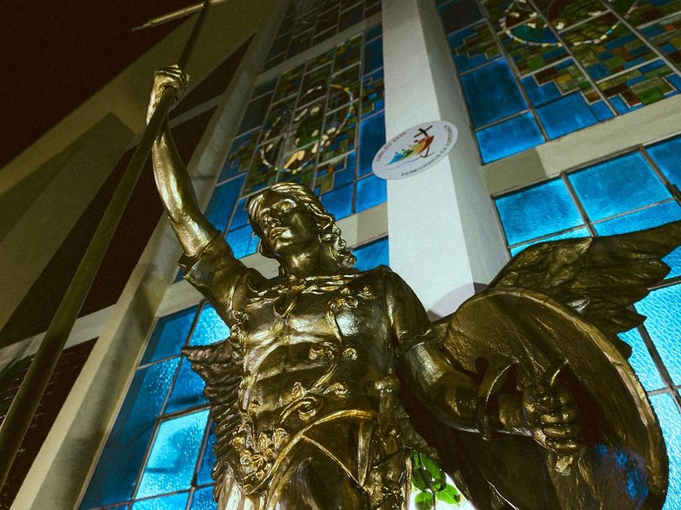 São Miguel Arcanjo, anjo guardião da Igreja Católica no Santuário de Piquete.