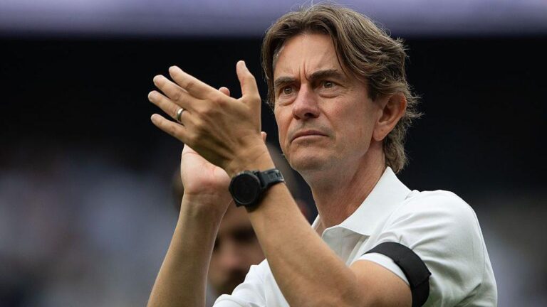 Transferência de Eberechi Eze: Do Tottenham à Arsenal e a polêmica mural