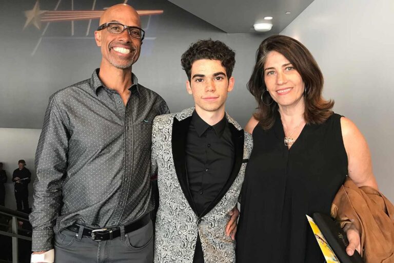 Libby Boyce Reflete Sobre o Impacto de Cameron Boyce Seis Anos Após Sua Morte