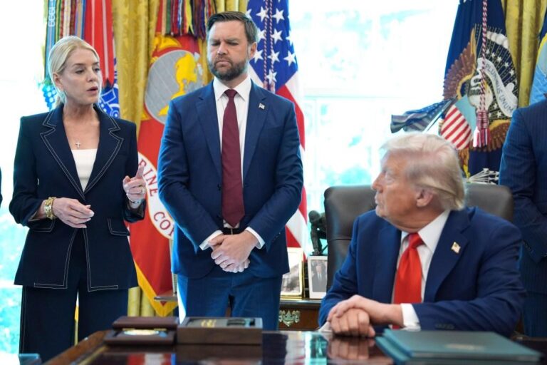 JD Vance se diz preparado para assumir a presidência em caso de tragédia com Trump