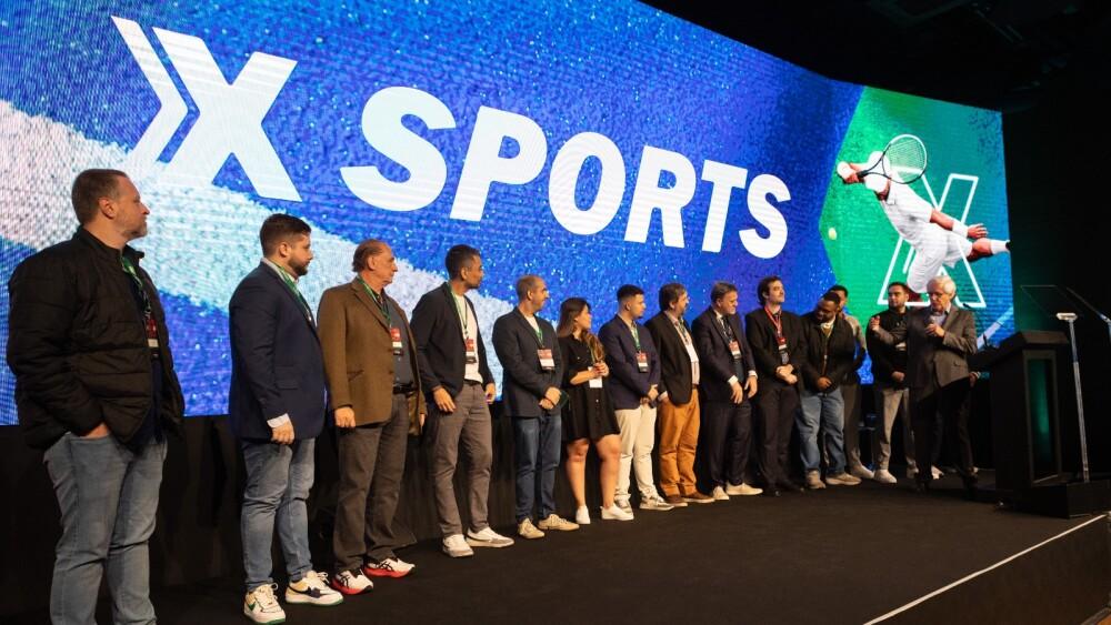 Time da Xsports em evento de apresentação do novo canal