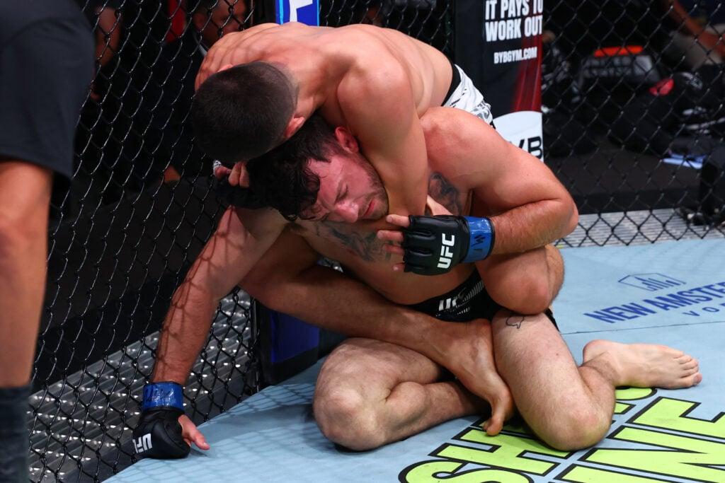 Baisangur Susurkaev submits Eric Nolan at UFC 319