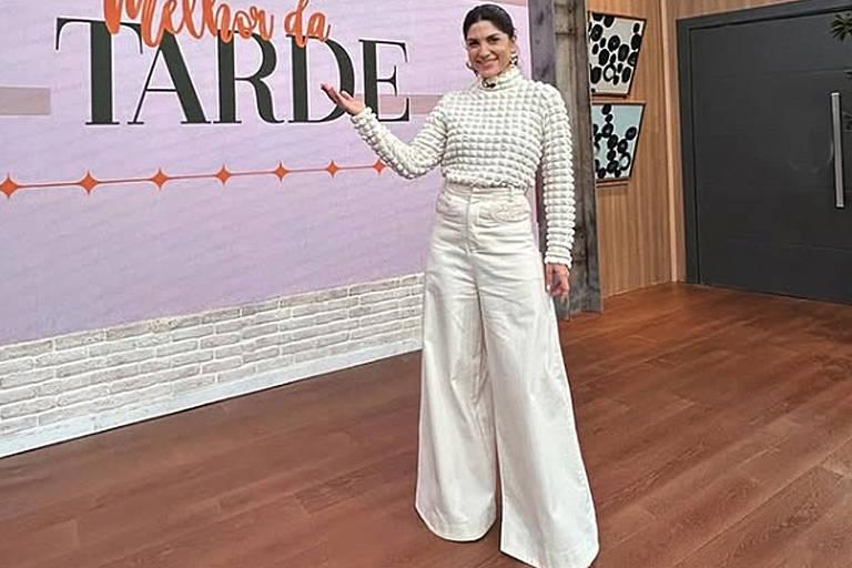 Imagens da apresentadora Pâmela Lucciola