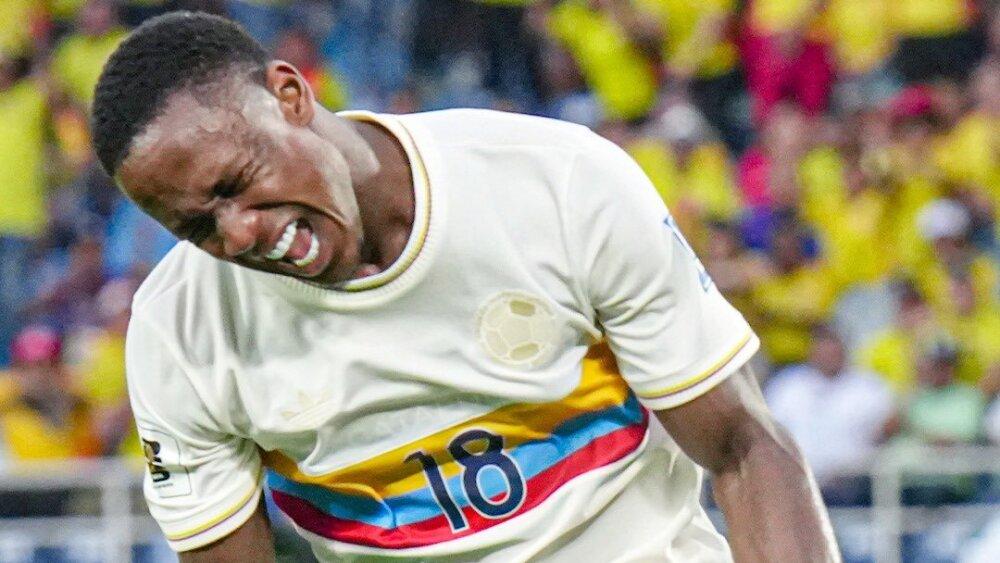 Luis Sinisterra é atacante da Seleção Colombiana e do Bournemouth