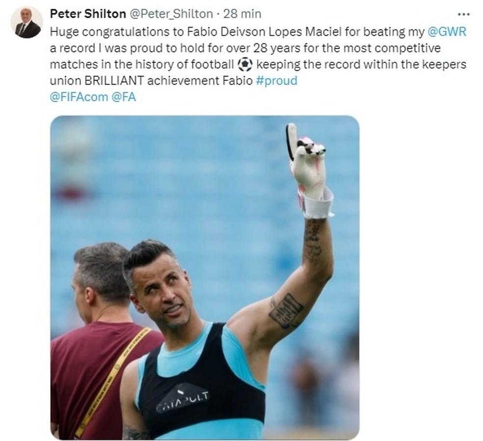 Peter Shilton faz homenagem para Fábio