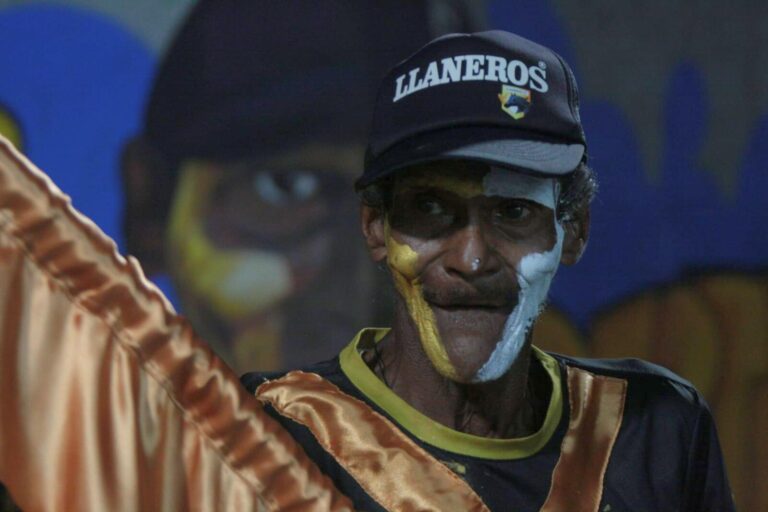 Partido Llaneros e Pasto: Um Evento de Solidariedade e Emoção no Futebol Colombiano