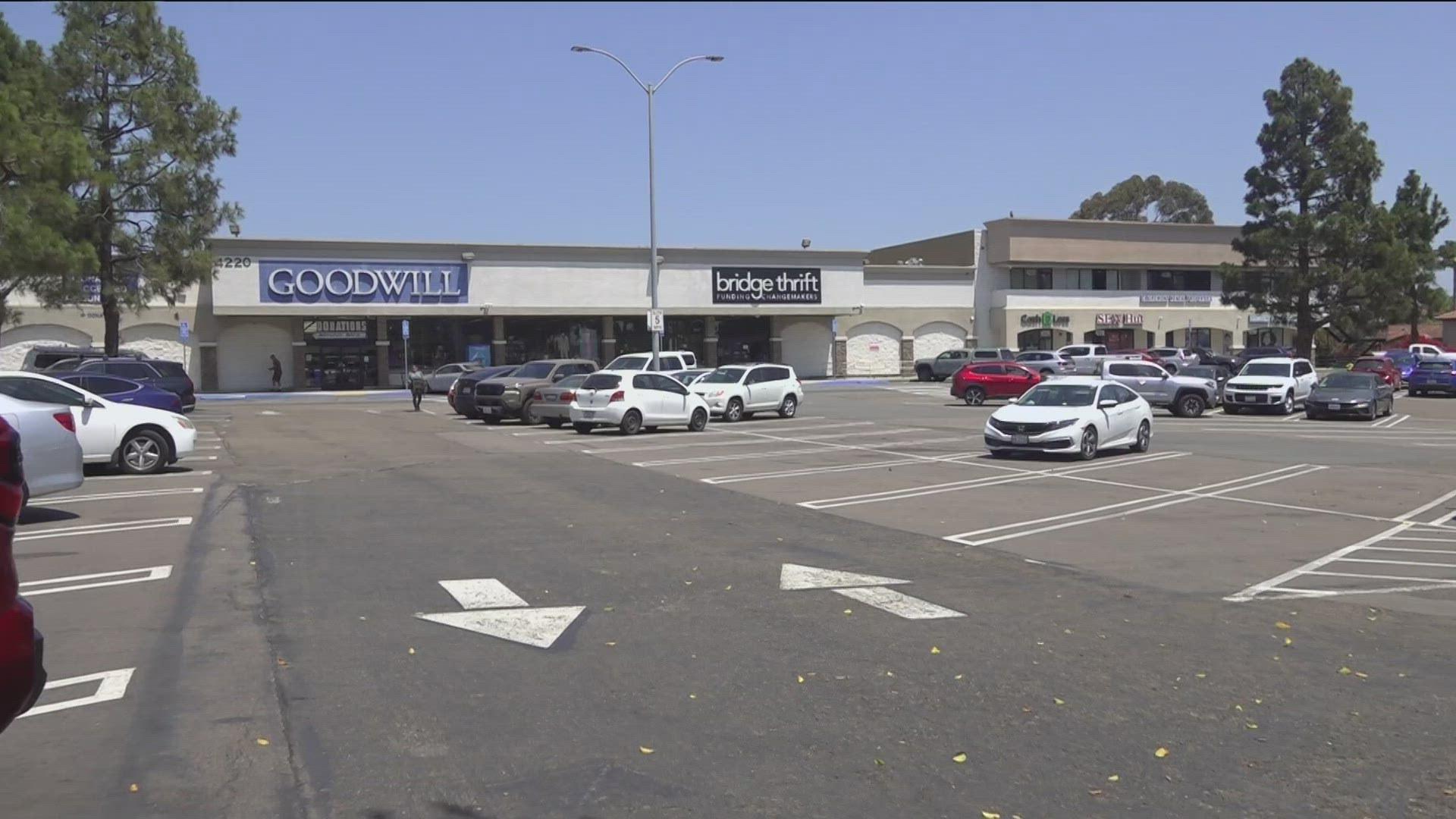 Garfield Shopping Center em Clairemont