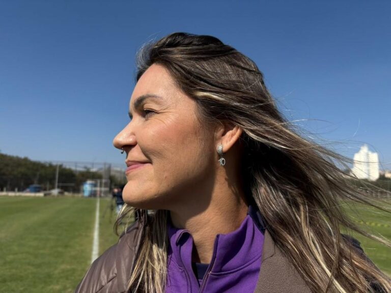 Gabi Zanotti se destaca como a grande referência do Corinthians Feminino