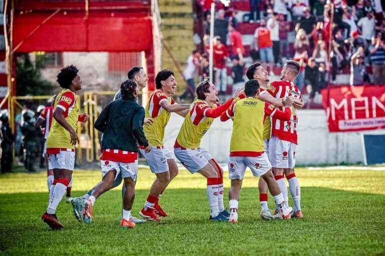 Novo Hamburgo e Inter-SM retornam à elite do Gauchão em 2026!