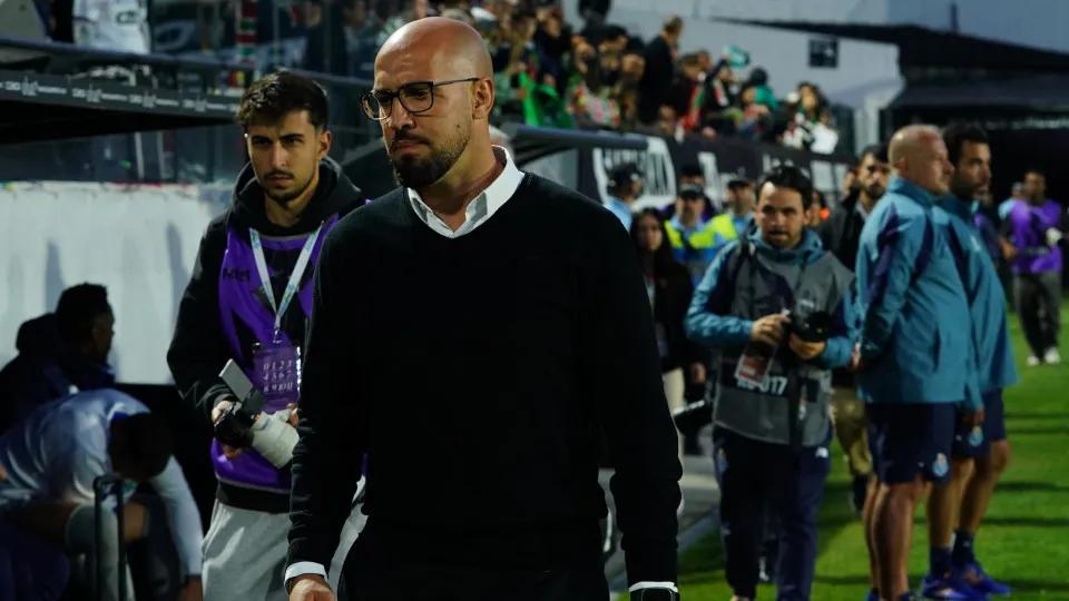 José Faria, treinador do Estrela da Amadora, antes do jogo