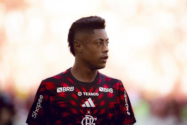 Bruno Henrique em aquecimento do Flamengo