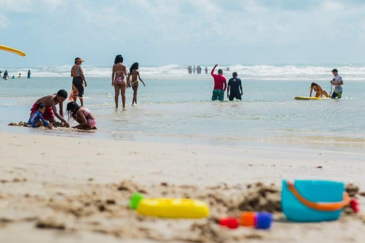 Feriados em agosto, calendário de folgas em 2025