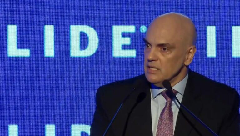 Impunidade, Omissão e Covardia: O Que Diz Moraes Sobre a Democracia Brasileira?