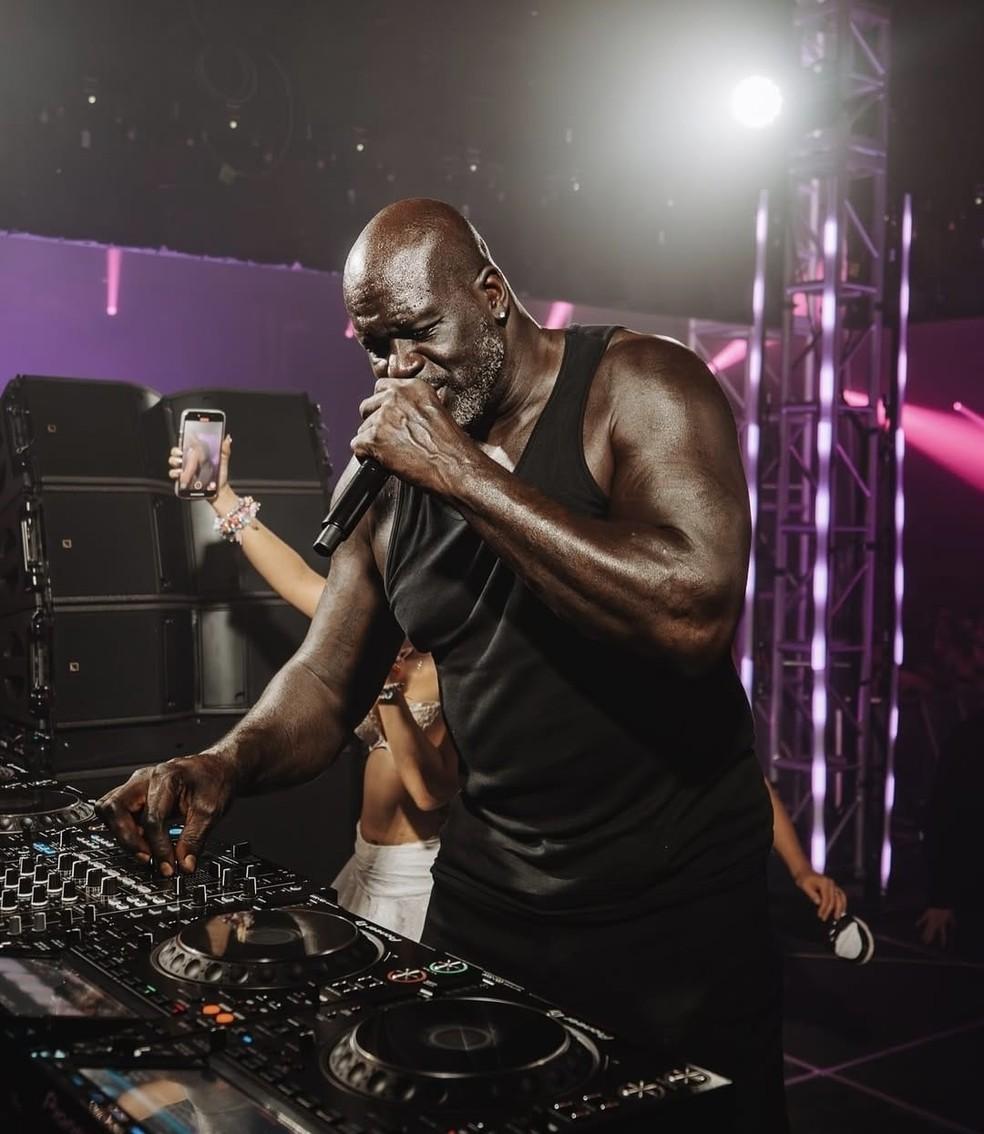 Shaquille O'Neal se apresenta como DJ Diesel em festival nos EUA — Foto: Reprodução/Instagram