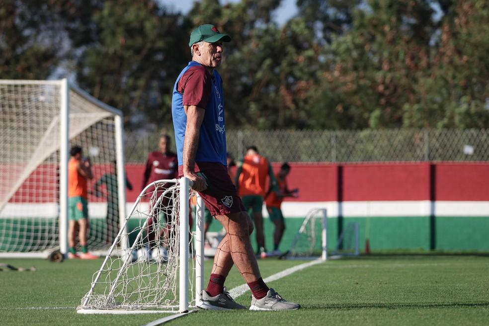 Renato Gaúcho comanda treino do Fluminense.