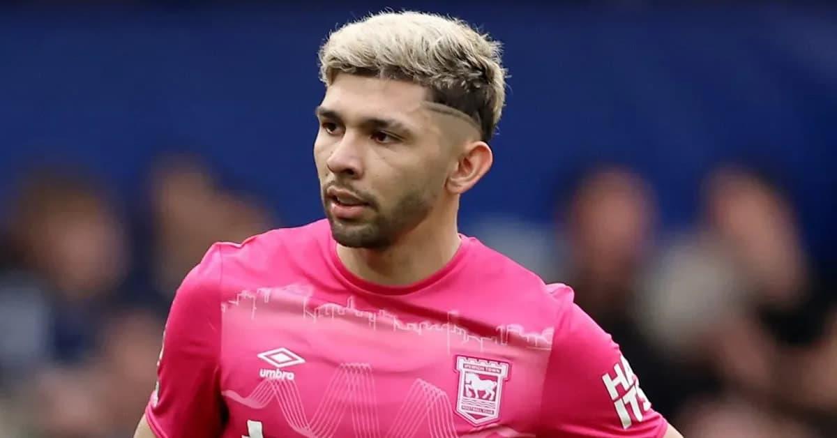 Enciso fecha com time francês, crava jornalista.