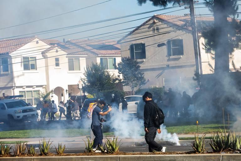 Manifestantes durante operação de imigração